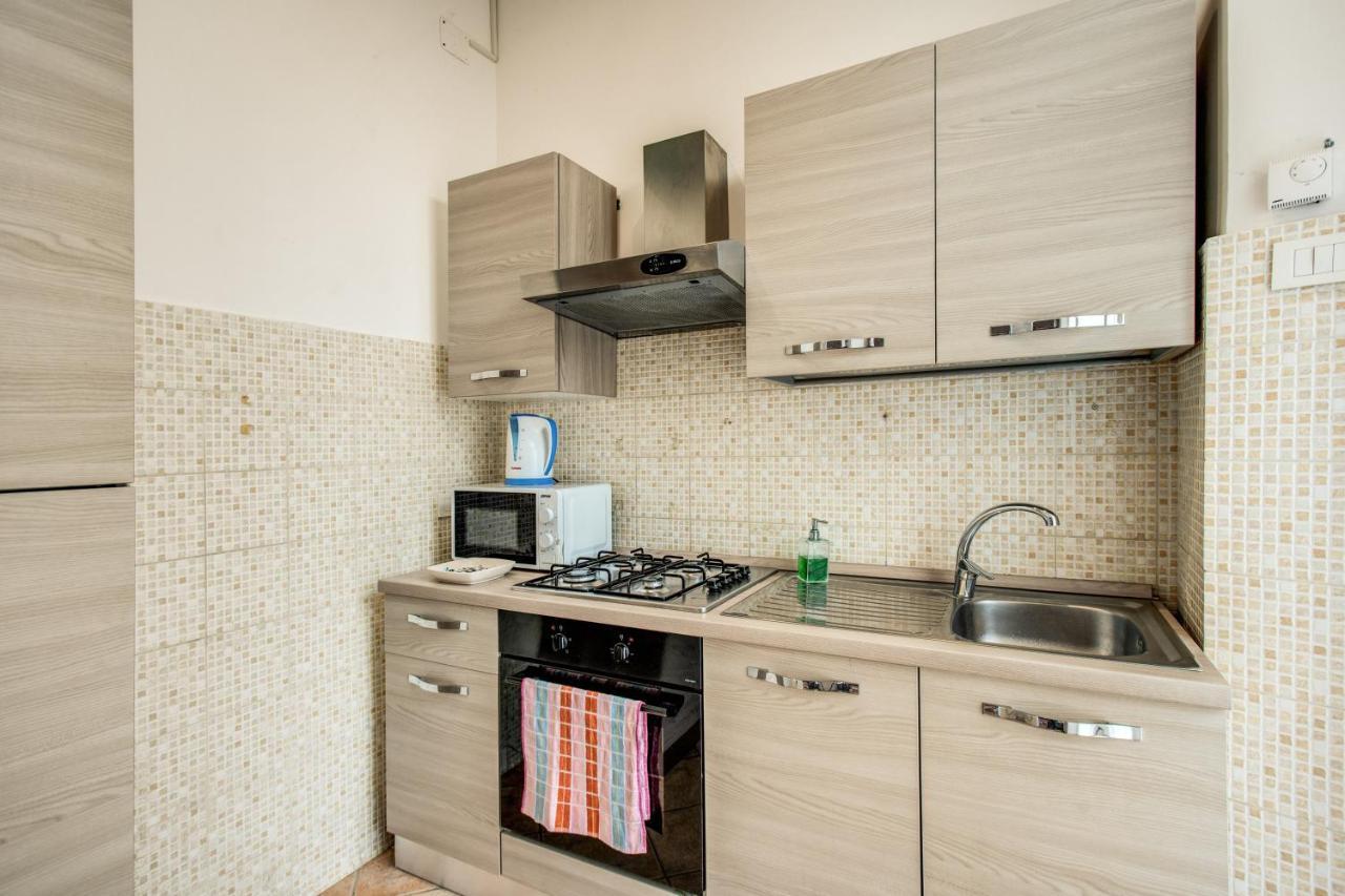 Apartment Colonna - Termini Station Big