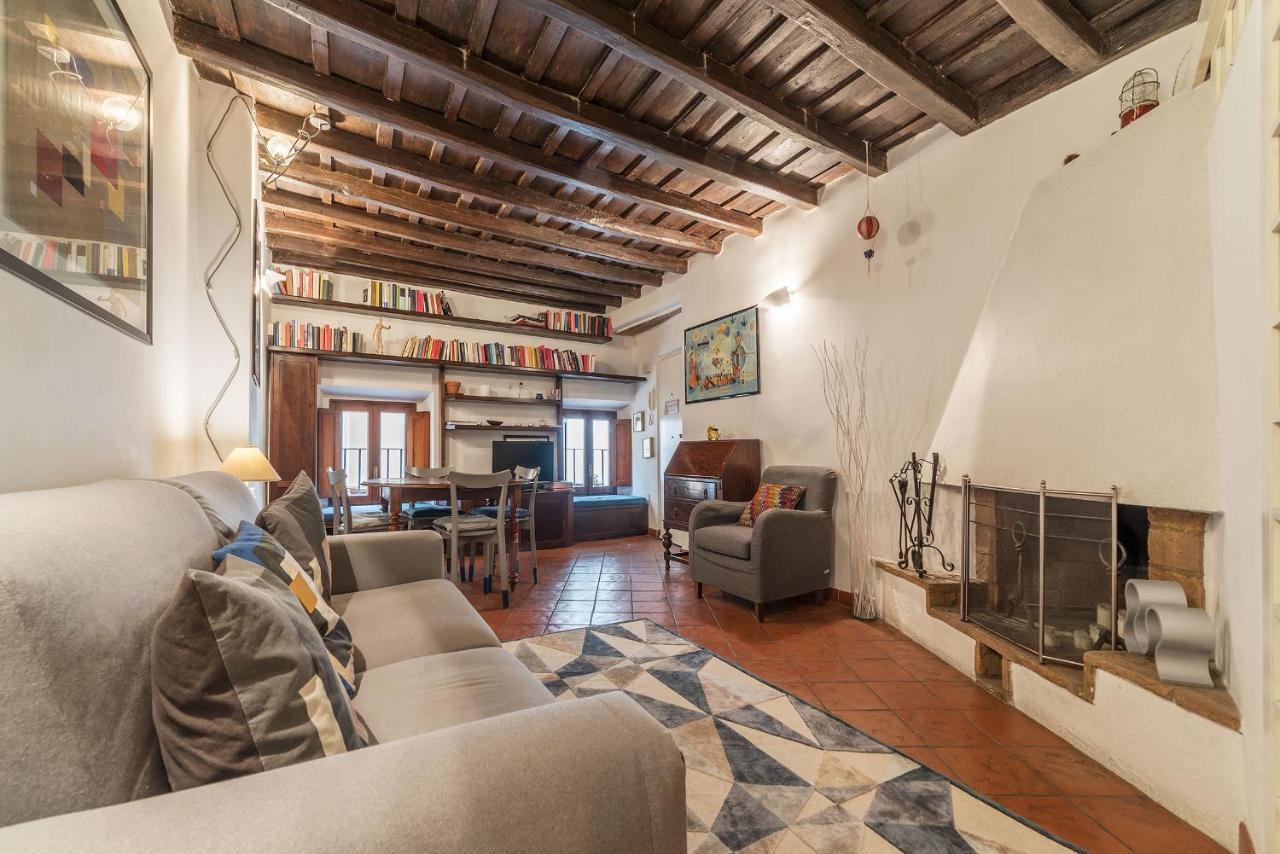 Stylish Flat Domus Aurea Apartamento *