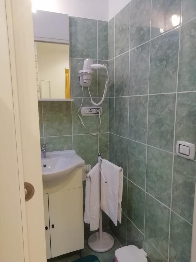 Apartamento Urbino 33 Roma