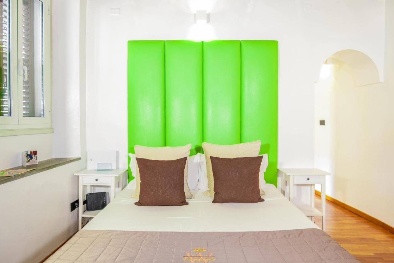 Trevi Queen Apartment *