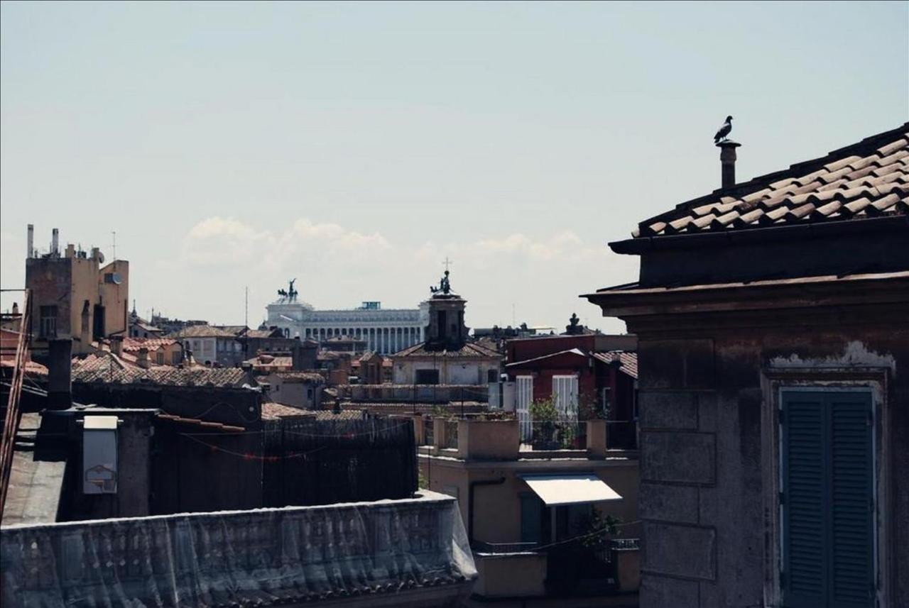 Affaccio Su 2* Rome