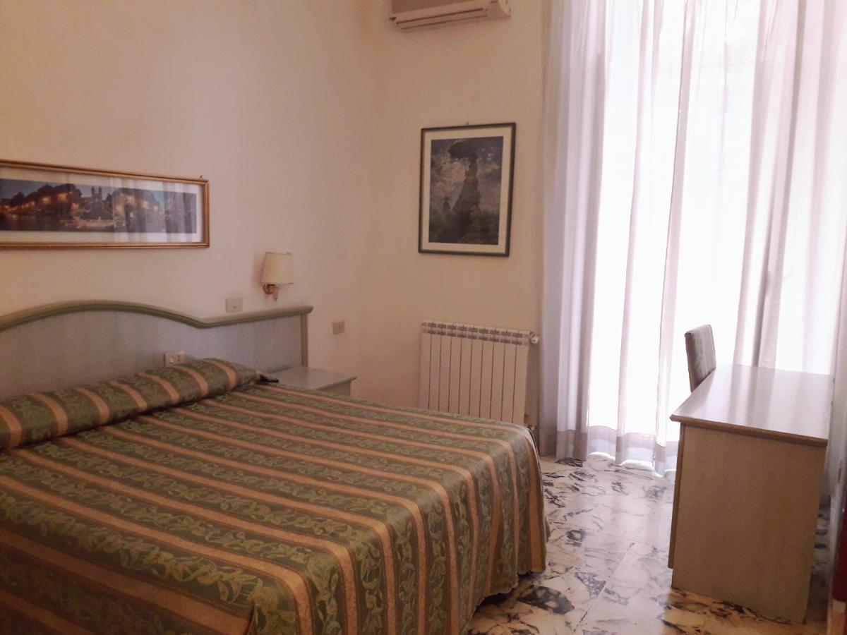 Gioia 2* Rome