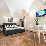 Studio delle Grotte - Campo de’ Fiori