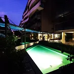 Home Sorbara Luxury Home No01