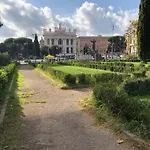 Questa casa non è un albergo CIU-ATR 9390-9