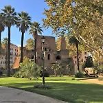 Luce A Piazza Vittorio