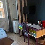 El-Even - Guest Room