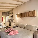 Attic With Terrace By Trevi Fountain