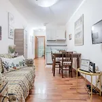 Daniela, Pied-A-Terre Al Vaticano