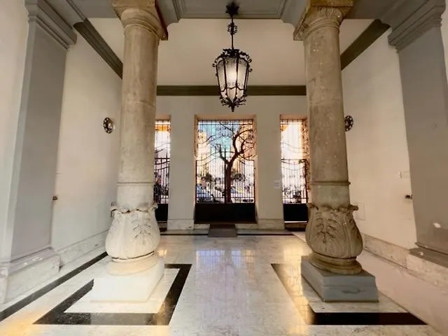 Appartamento Di Charme Dal Design Prestigioso