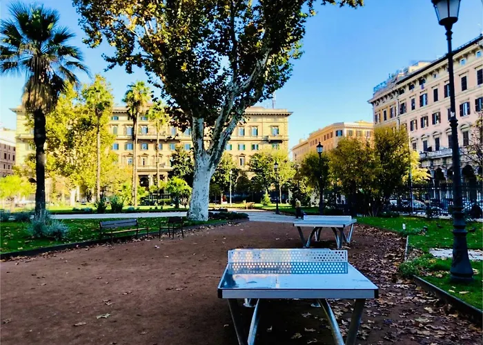Luce A Piazza Vittorio