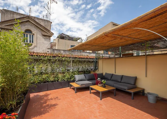Iflat Trastevere Stylish 4 Bedroom Penthouse