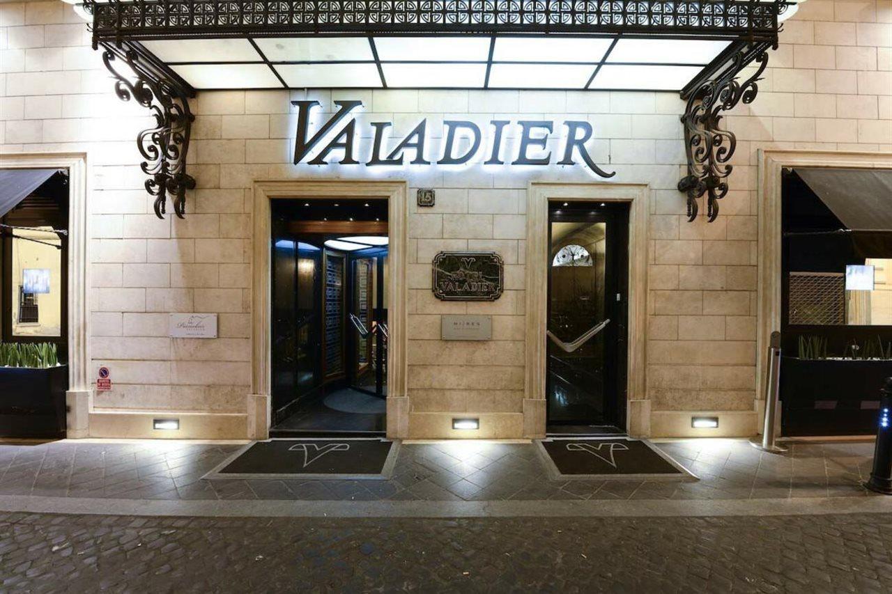 Valadier Couette-café 4*