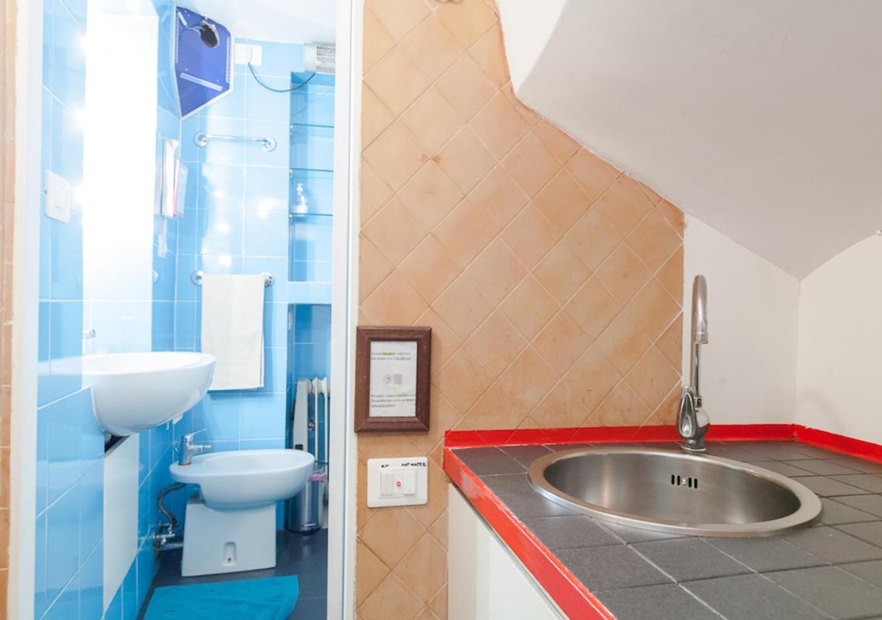 Independent In Trevi Fountain - Spain Square Apartment Rome