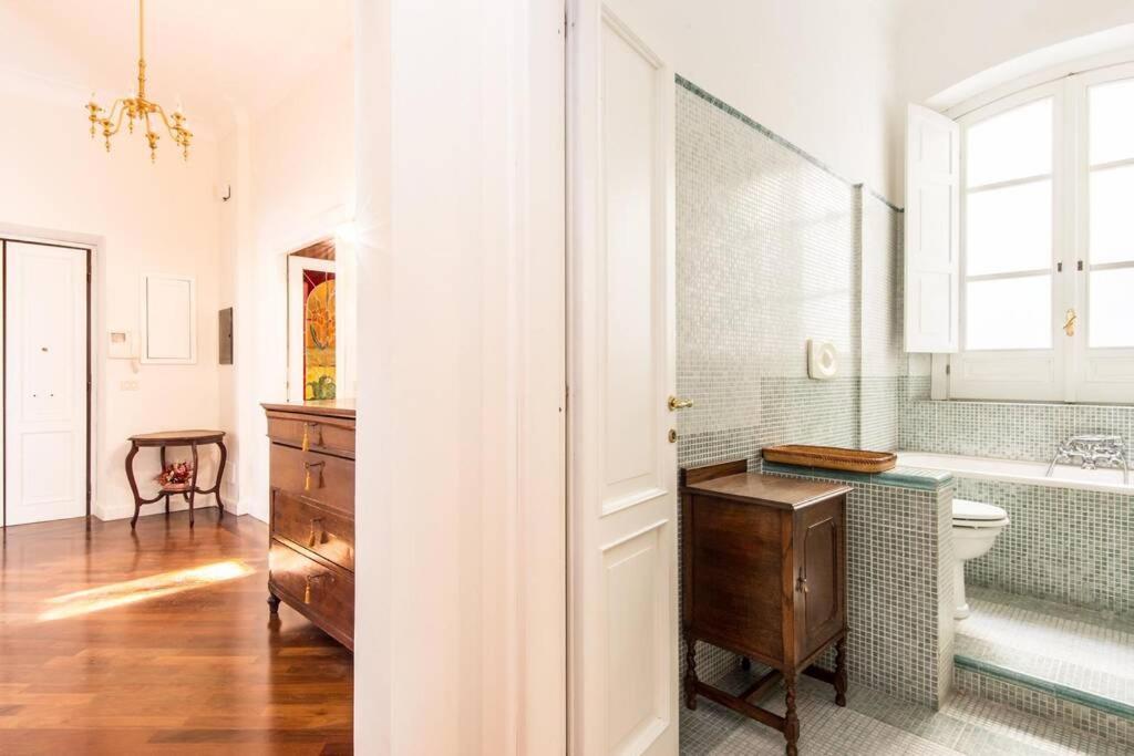 Vatican Large Comfortable Apartment