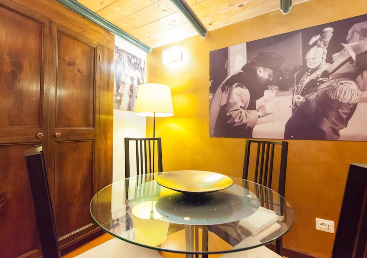 Independent In Trevi Fountain - Spain Square Apartment Rome