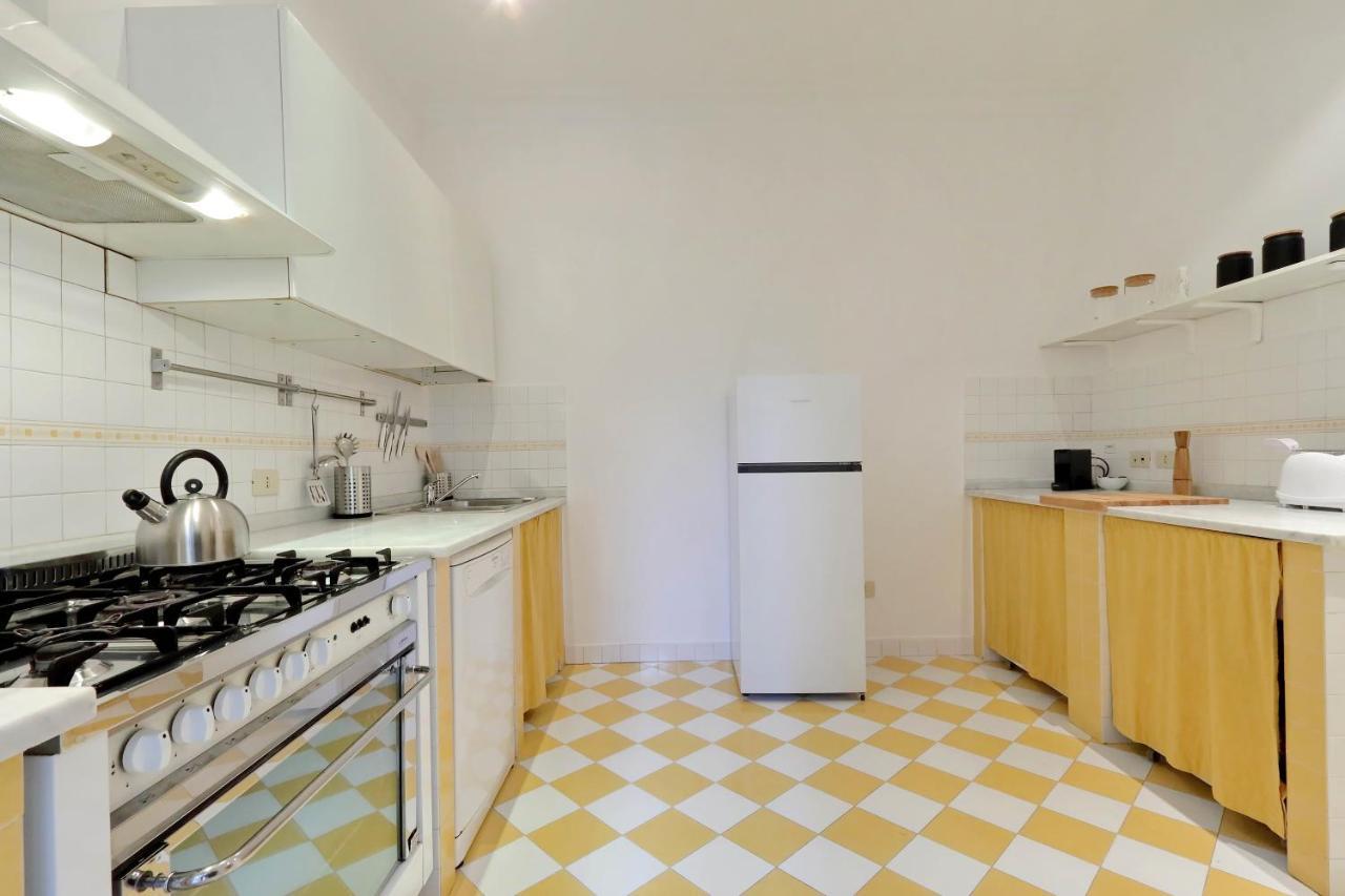Campo Dei Fiori 3-Bed Apartment Hi Standing * Rome