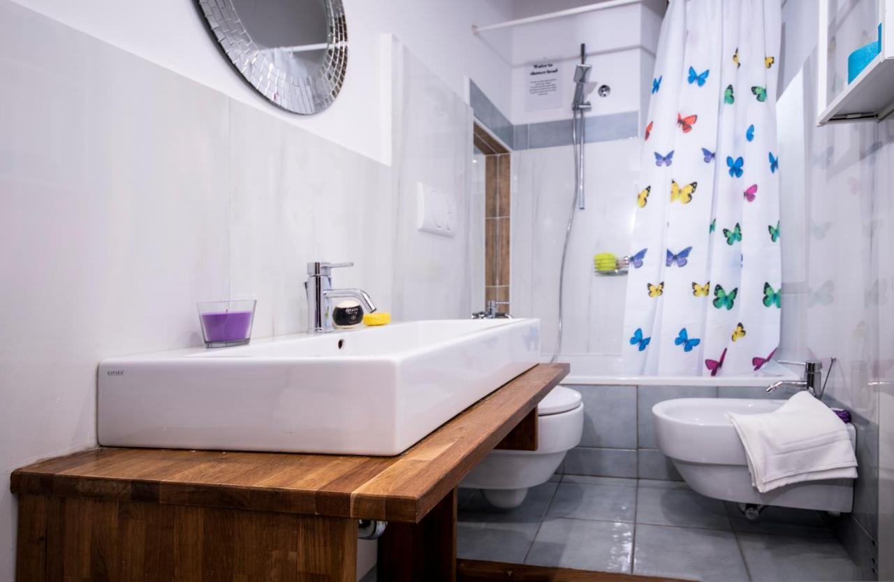 Interno 6 San Pietro Apartment *