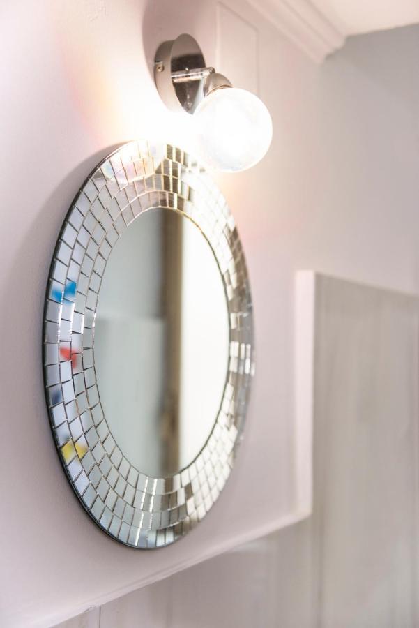 Interno 6 San Pietro Apartment