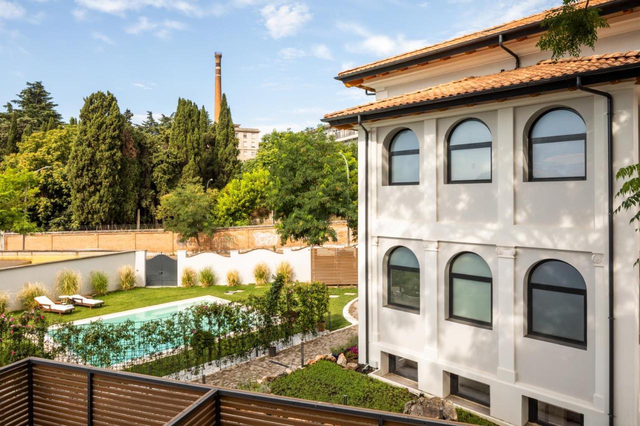 Aparthotel Livia Valeria Palace *