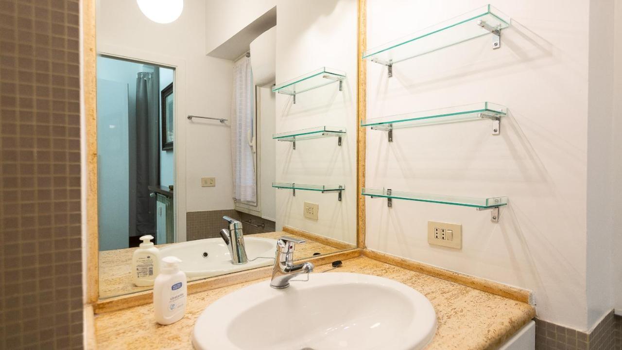 Cartari In Appartement *