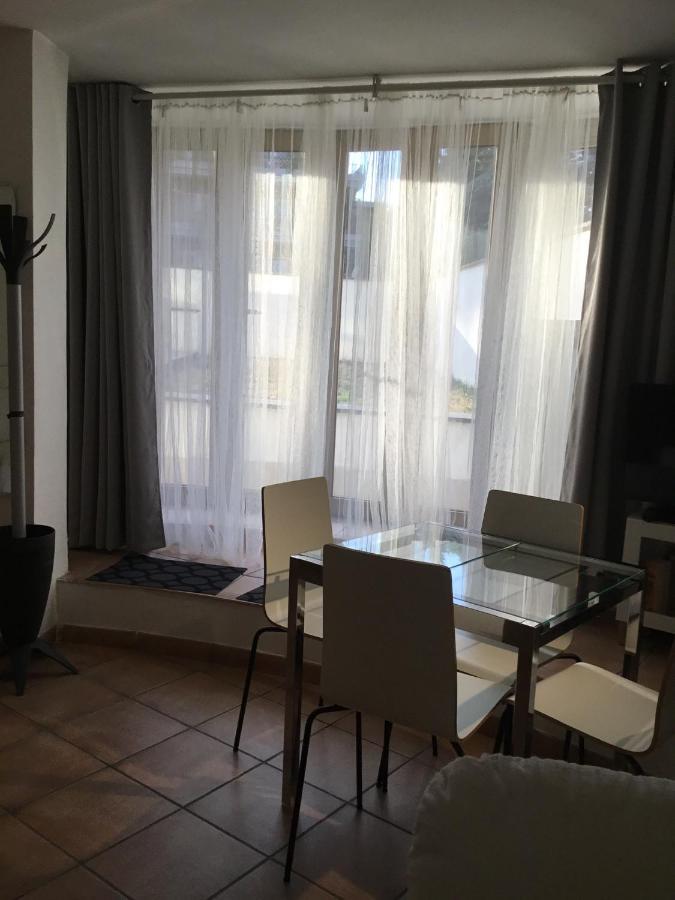 Vicino Ifo Intero * Rome