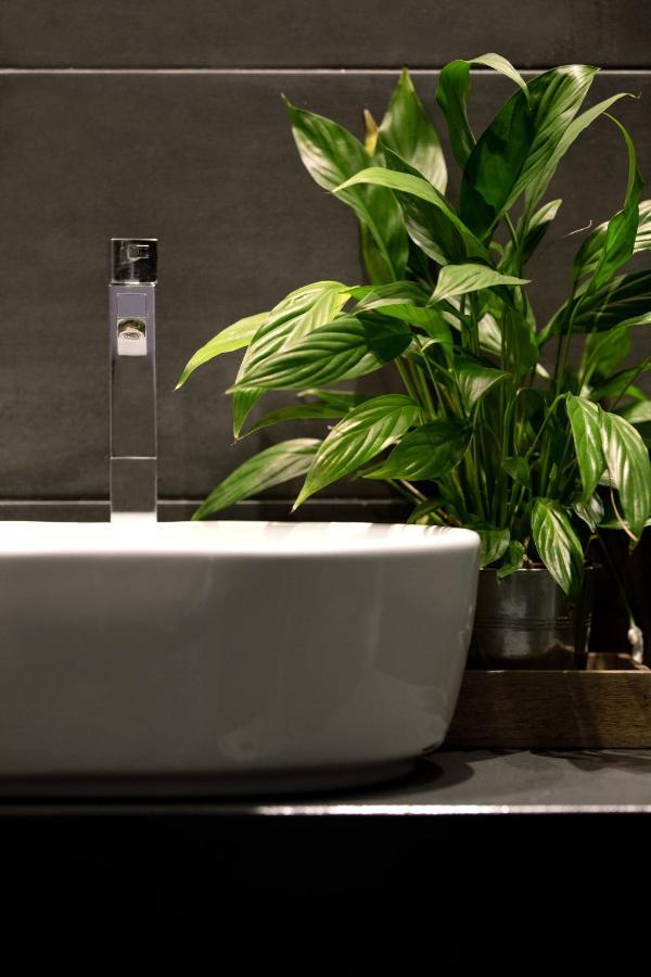 Affittacamere N - Space Modern Guestrooms *