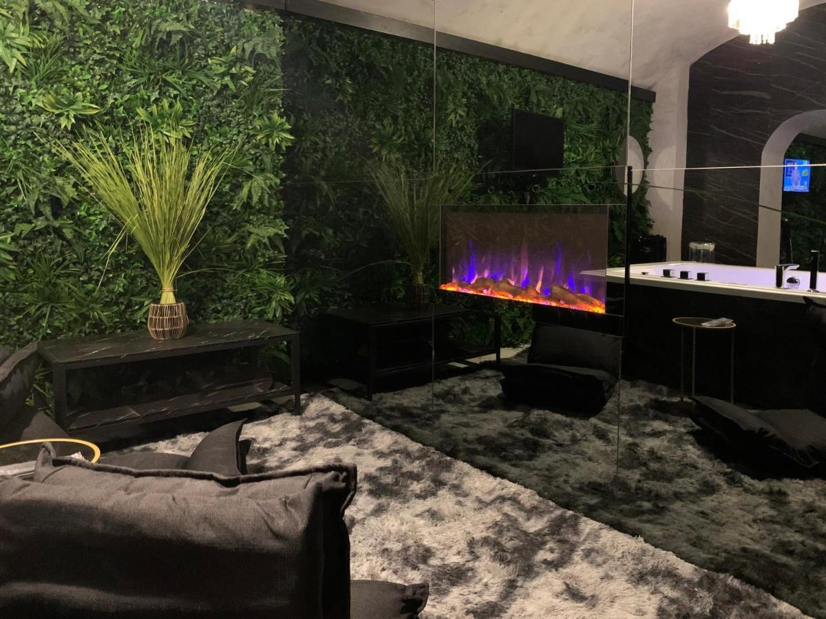 Romantic Wellness Colosseo Apartment *