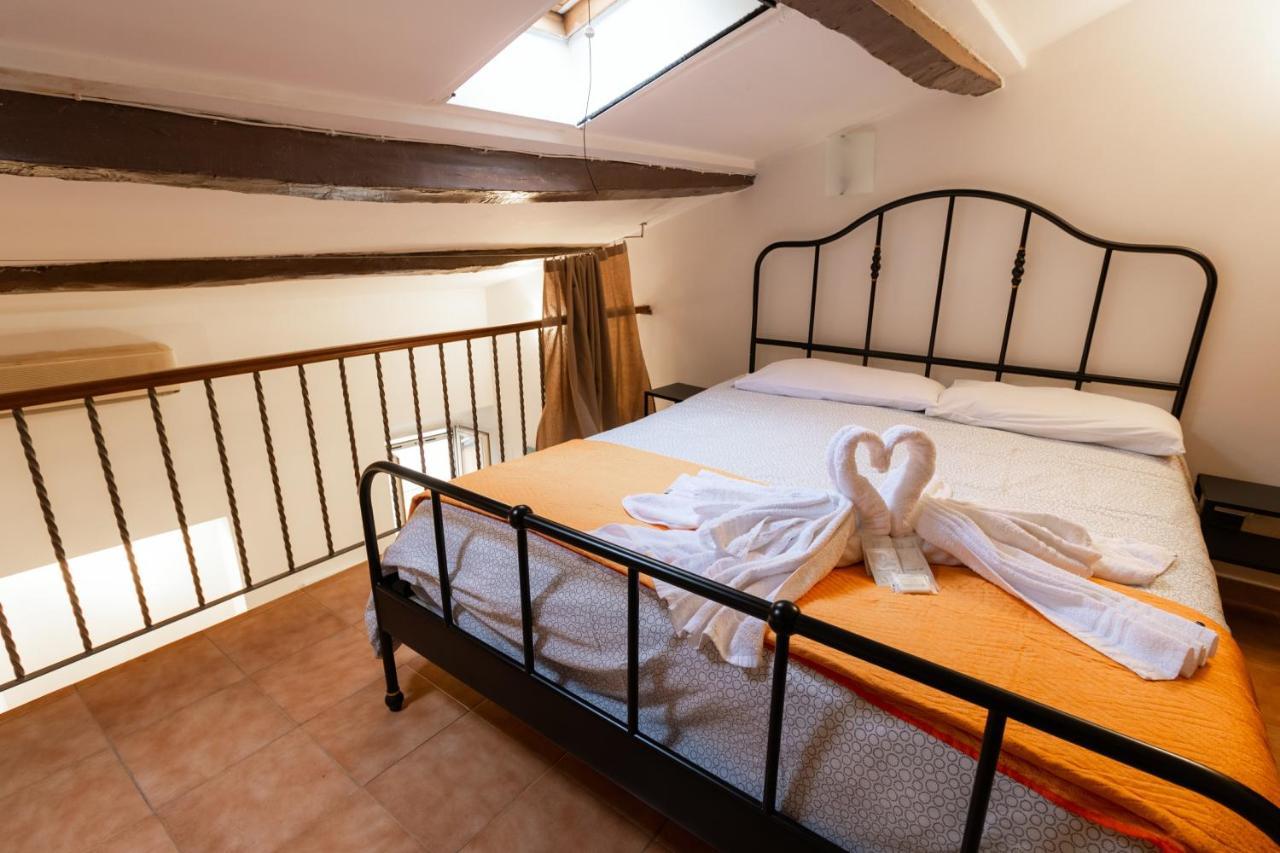 Trastevere Four Seasons Trilussa 1 Apartment Rome