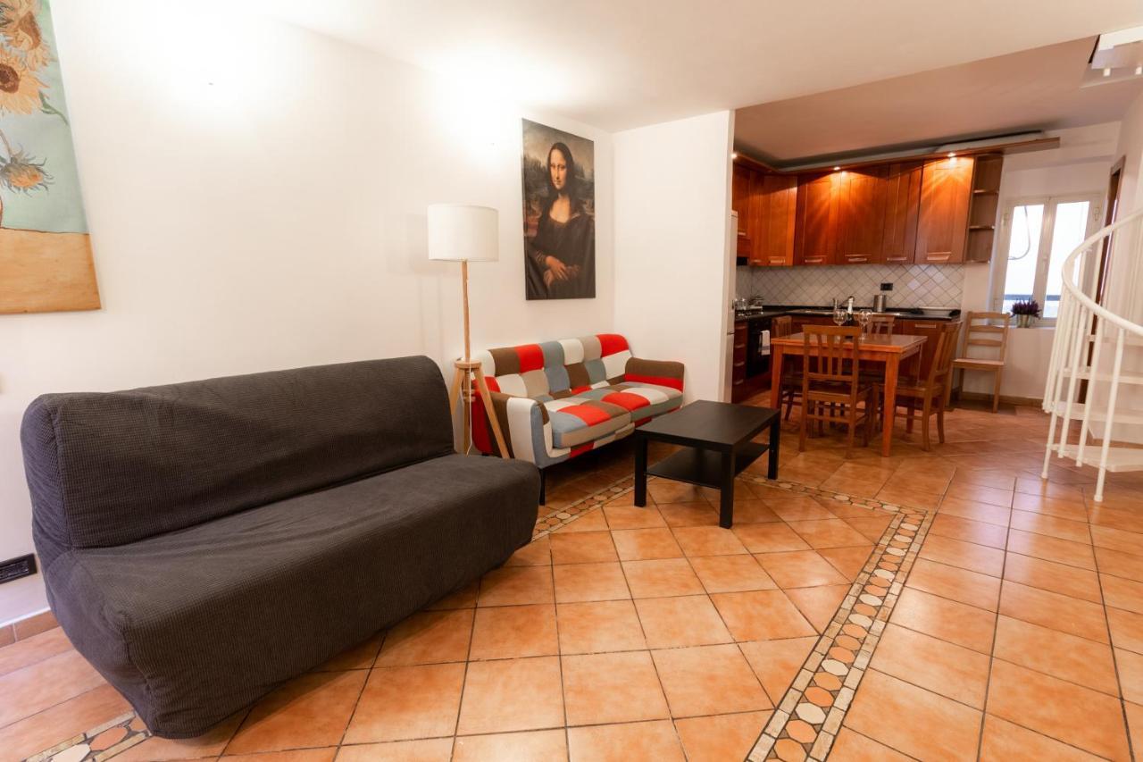 Apartment Trastevere Four Seasons Trilussa 1