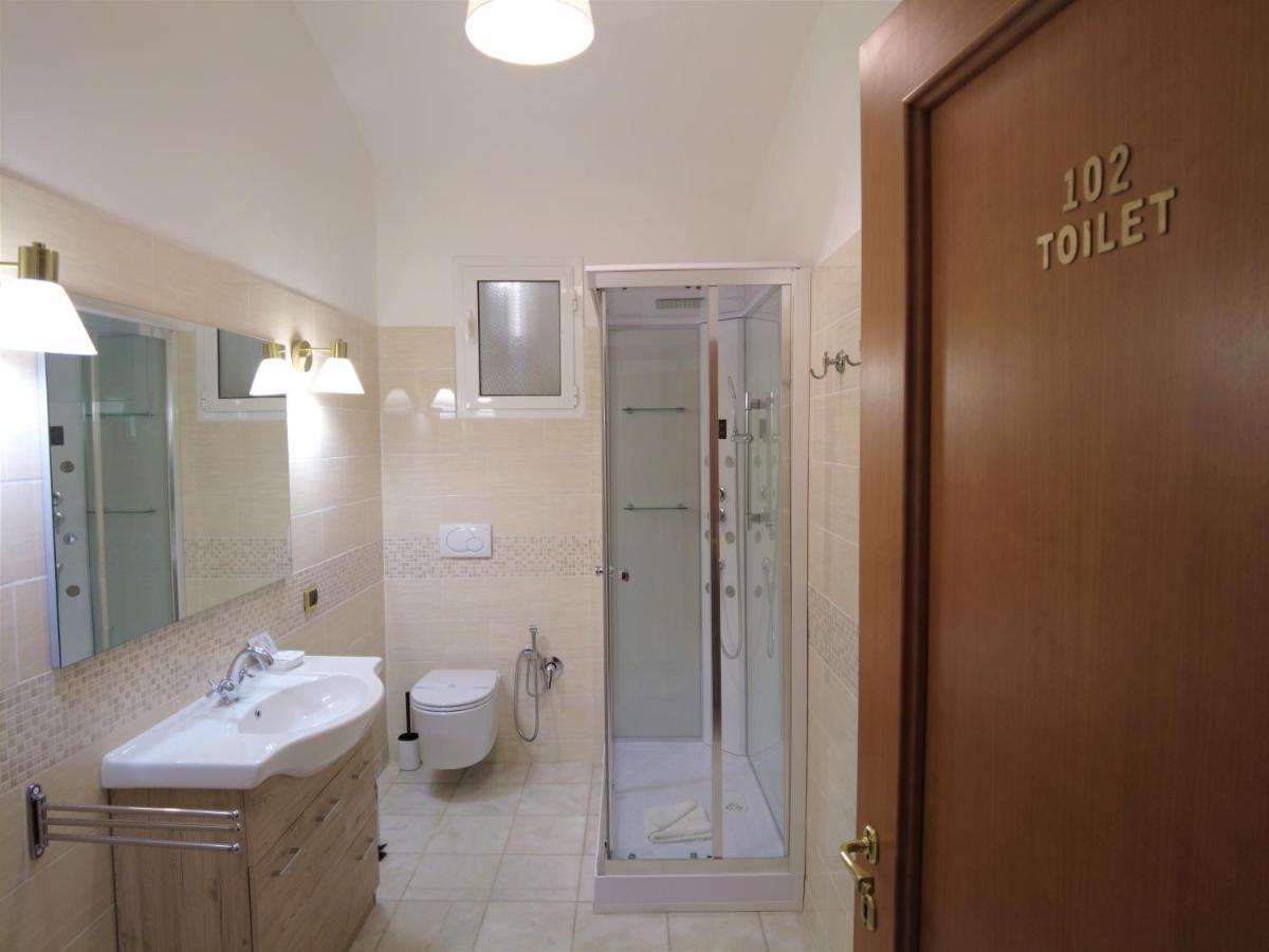 Gardoce's Bed & Breakfast Rome