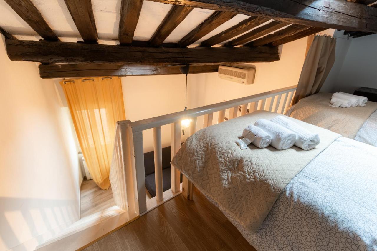 Appartamento Trastevere Four Seasons Trilussa 2 *