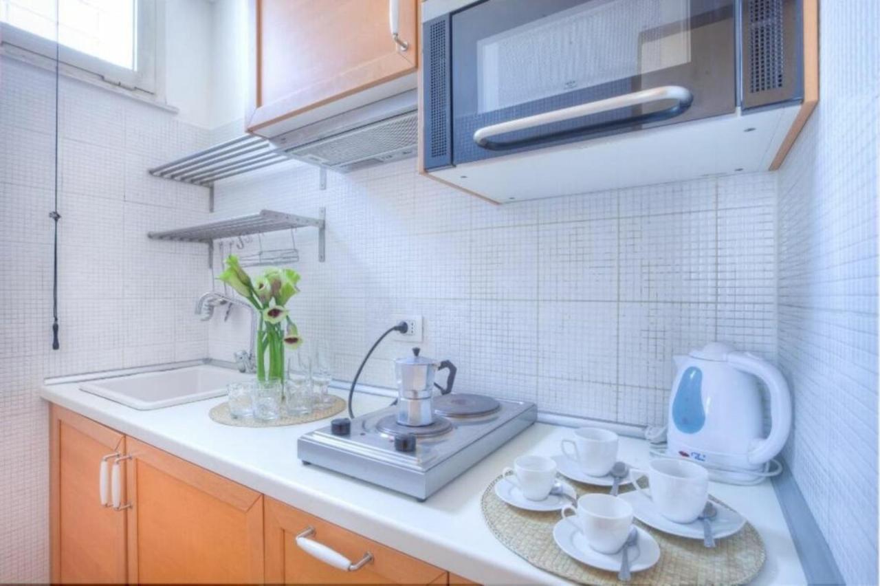Penna Relais Al Corso Couette-café *