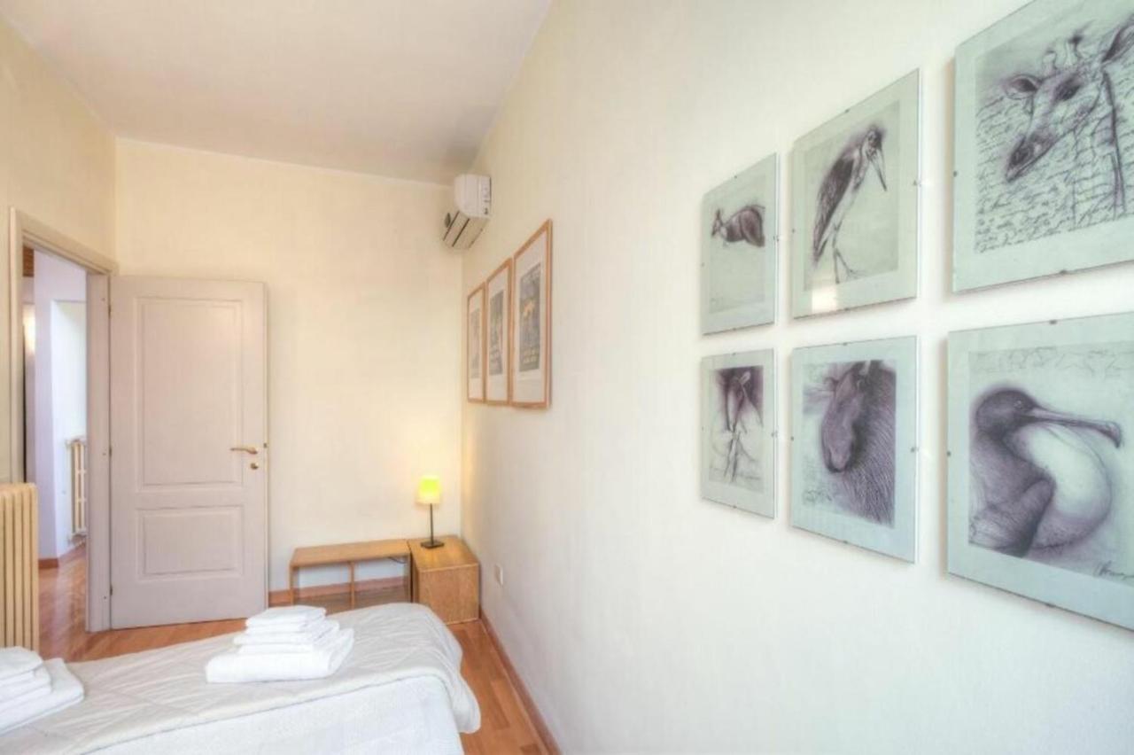 Penna Relais Al Corso Couette-café