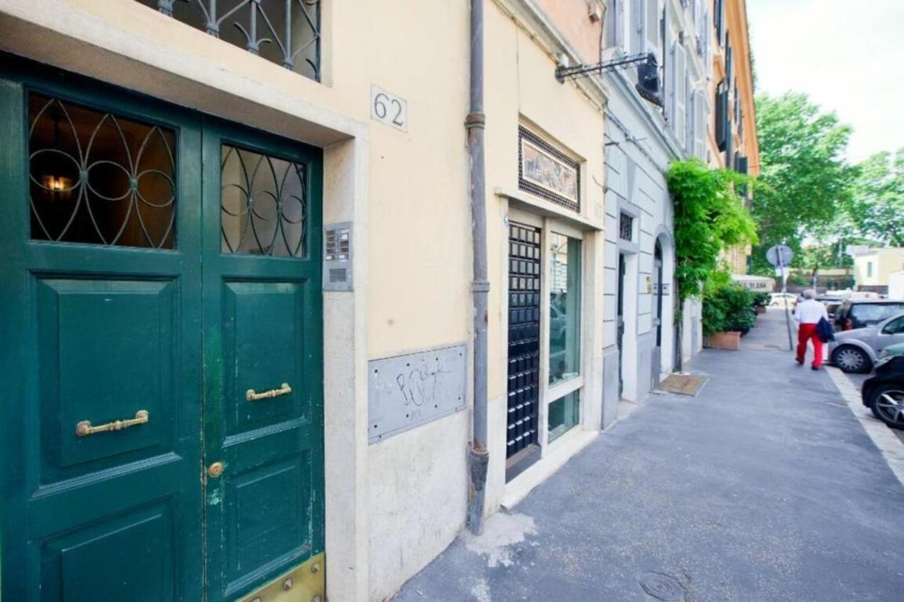 Penna Relais Al Corso Couette-café *