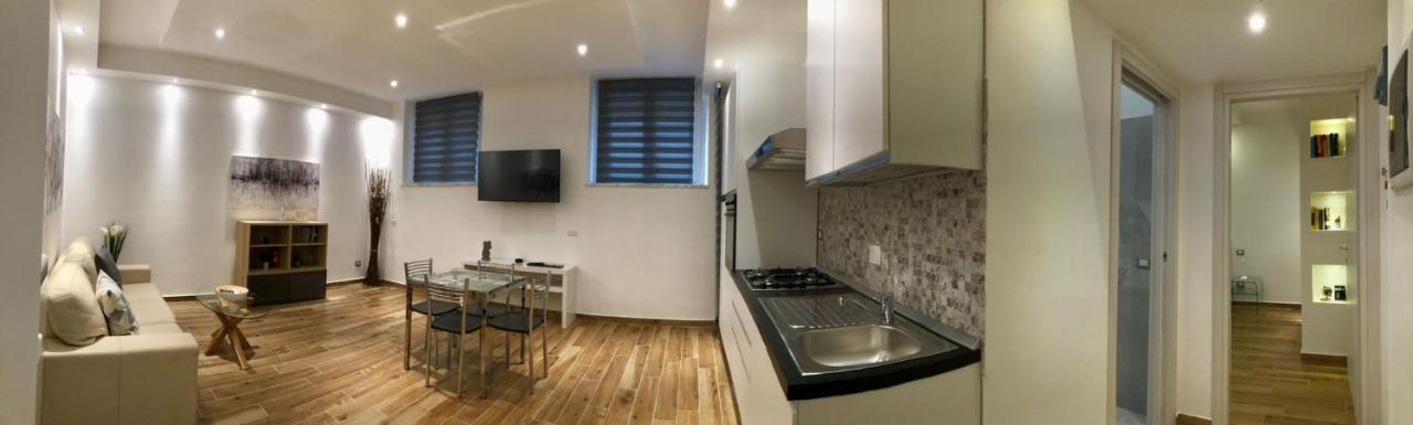 Casa Mia Metro A 100mt Appartement