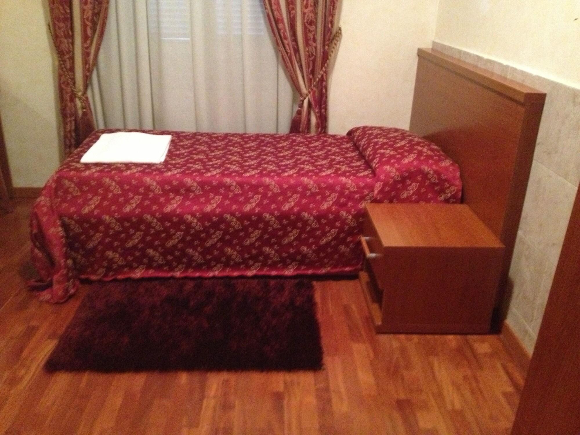 Hotel Toffa Place In Roma