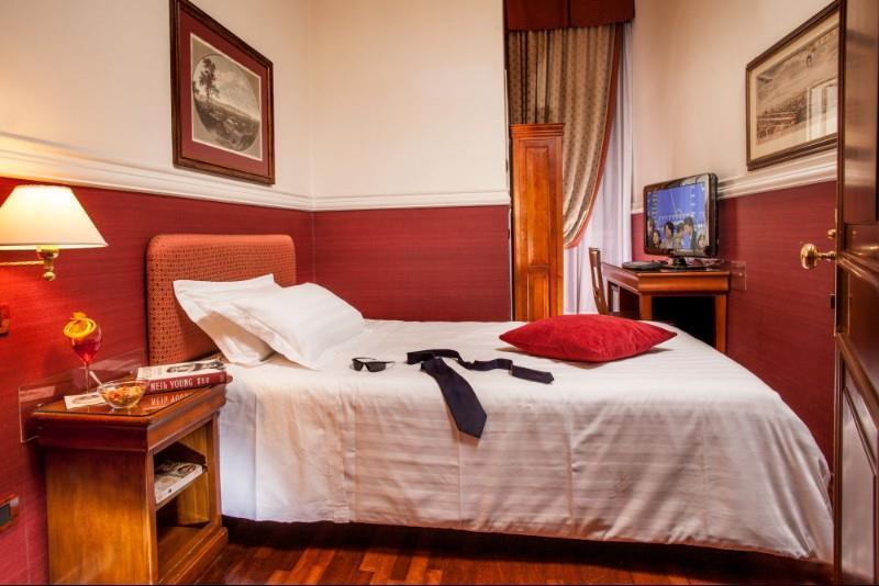 Hotel Cosmopolita Rome, Tapestry Collection By Hilton 4*