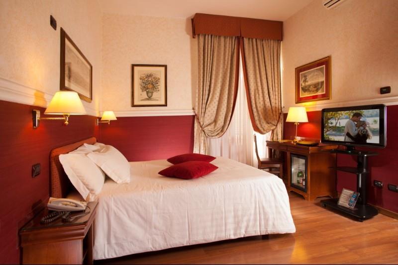 Cosmopolita Rome, Tapestry Collection By Hilton 4* Rome
