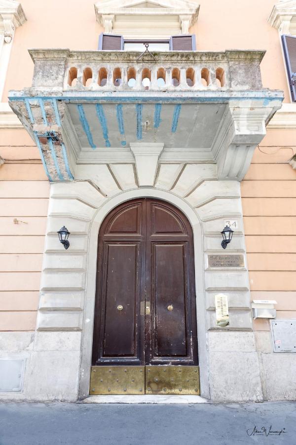 Magikrooms Victoria Roma