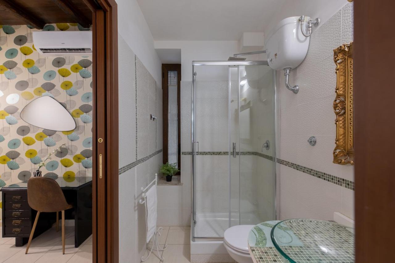 Apartment Iflat Colosseo Flower
