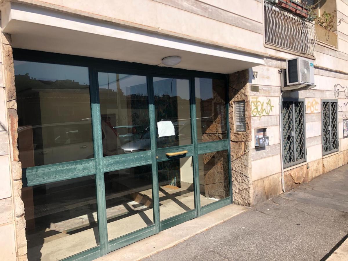 Questa Casa Non è Un Ciu-atr 9390-9 Roma
