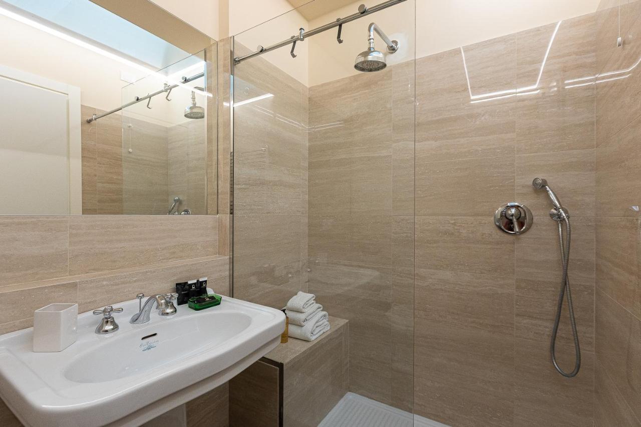 Via Barberini Appartement *