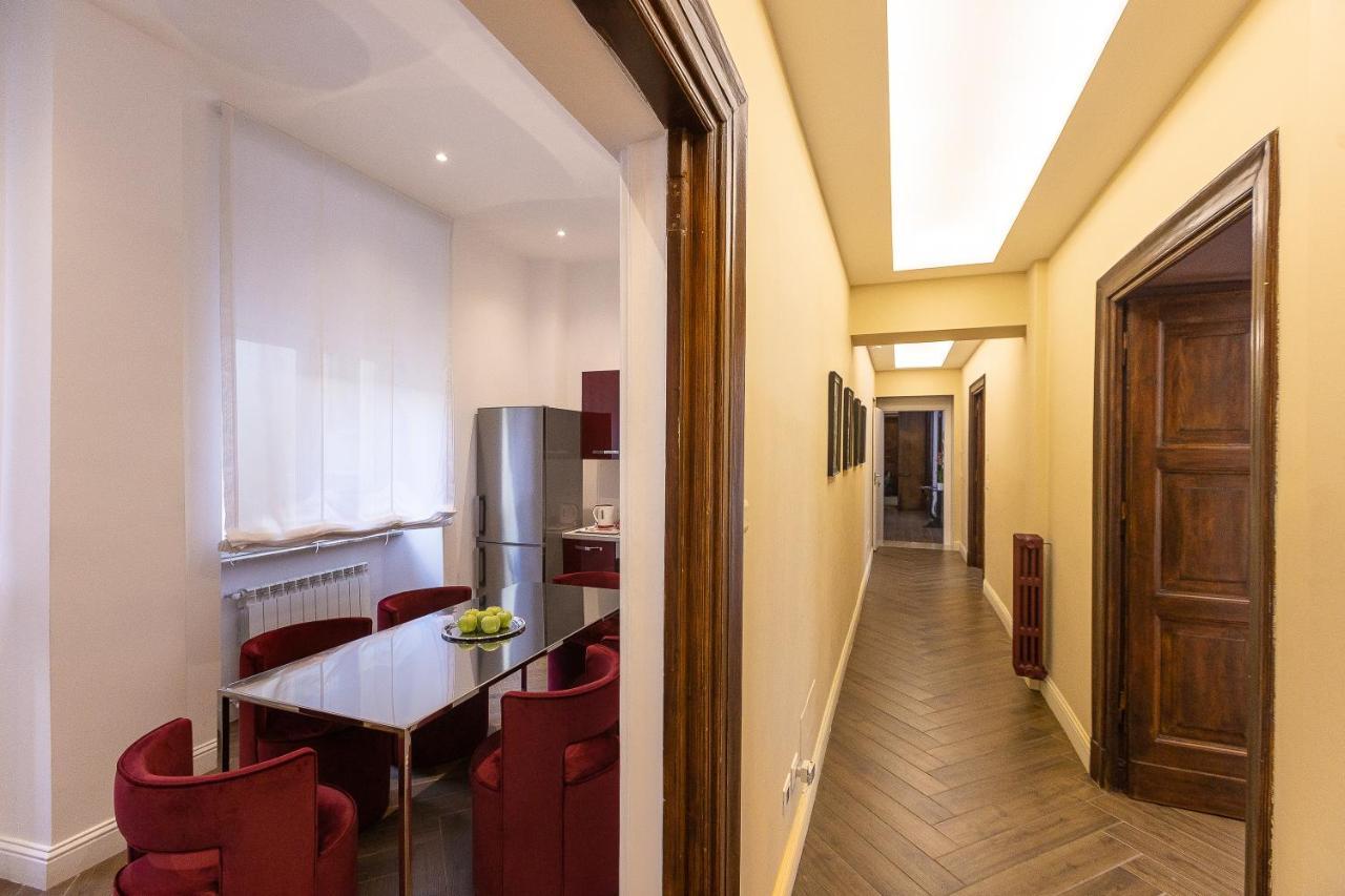 Via Barberini Appartement *