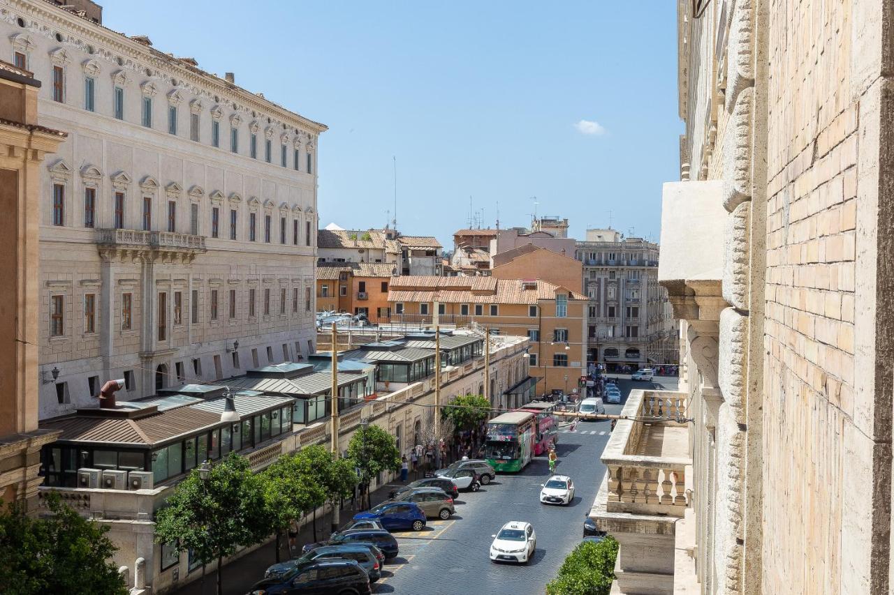 Appartement Via Barberini Rome