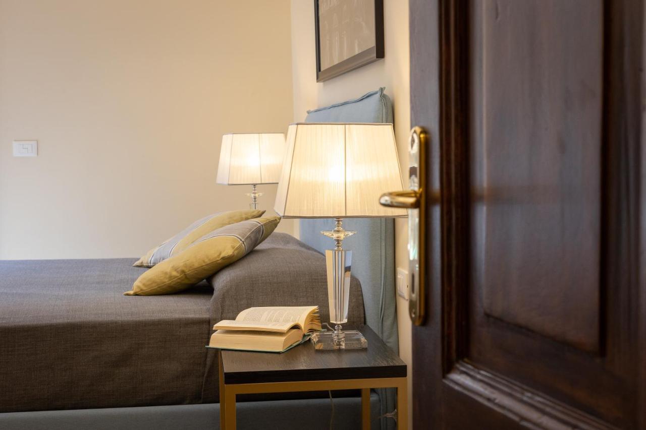 Via Barberini Appartement
