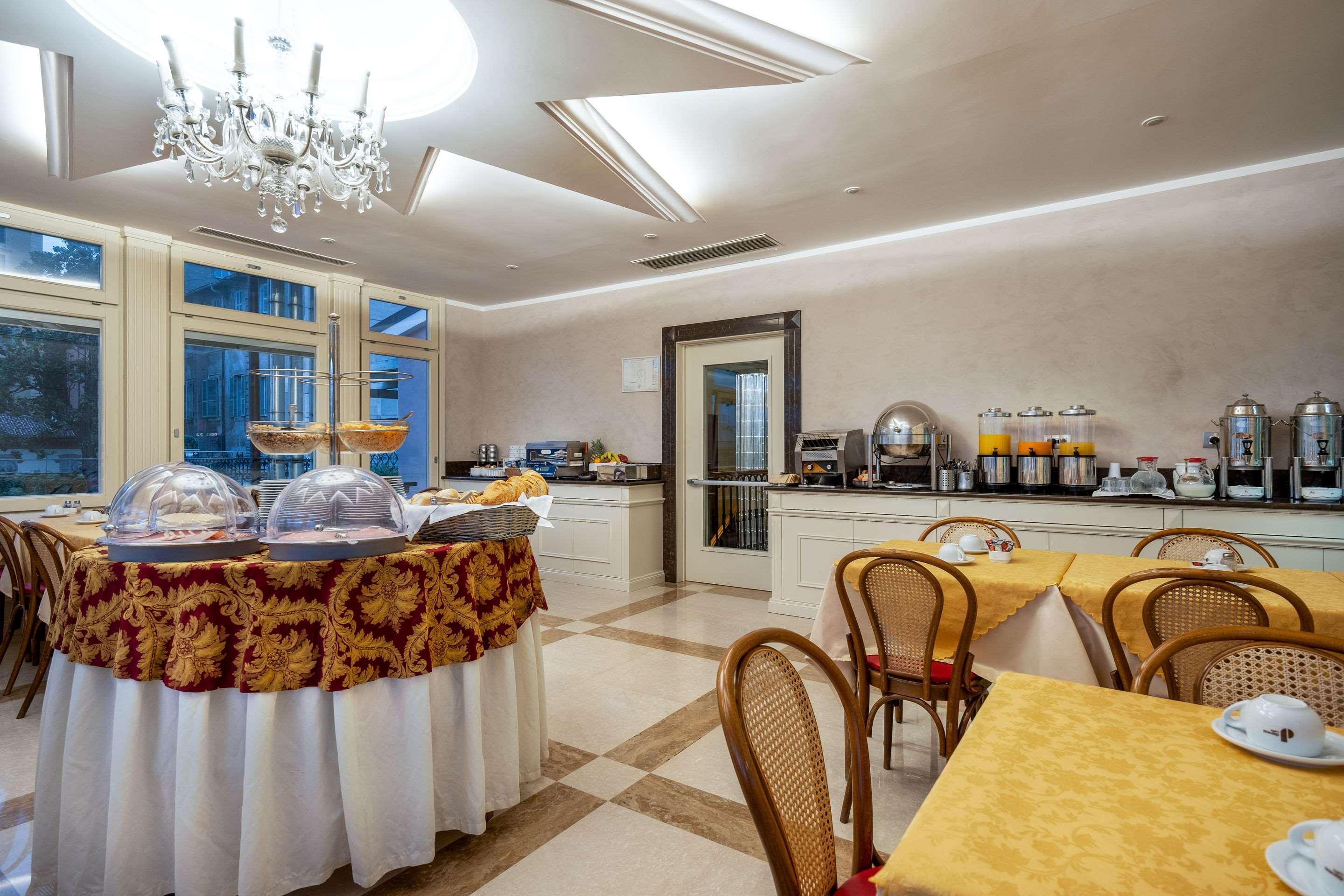 Bolivar Hotel 4*