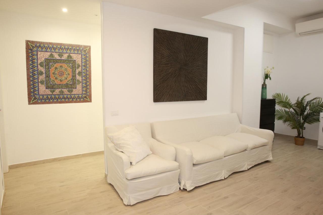 Unique Luxury And Bed & Breakfast Roma