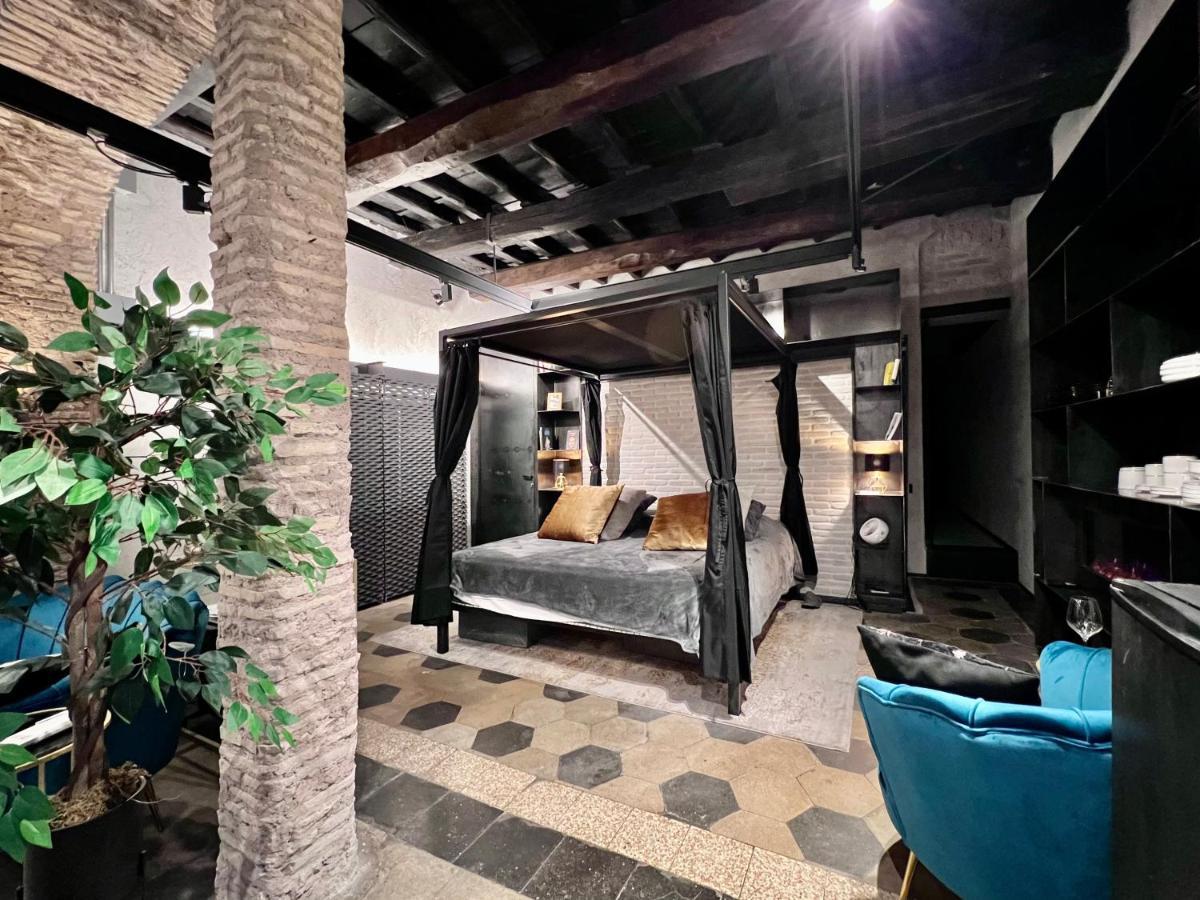 Apartment Romantic Wellness Colosseo Rome