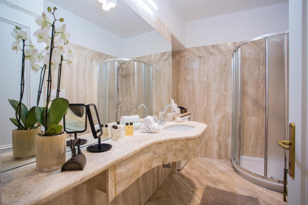 Domus Regola Luxury